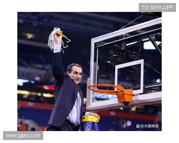 穆尼亚因挂帅西协丙！前毕包传奇开启执教生涯新篇章